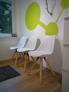 WZ-Stuhl-285x380